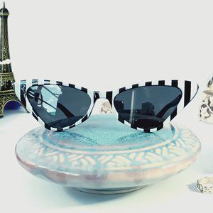 Zebra Chic: Brand New Black & White Triangle Cat Eye Sunglasses for Fashionistas